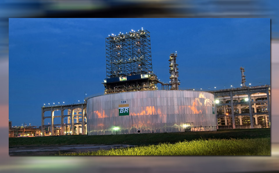Petrobras aumenta preço da gasolina em 4,2% nas refinarias 1 petrobras