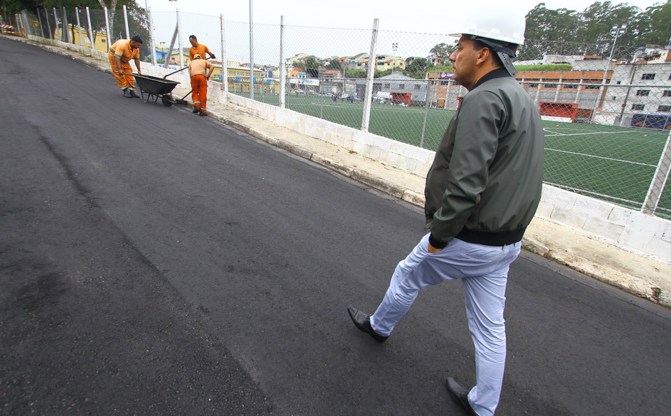 Com o Pavimenta Mauá, Atila recupera ruas da Vila Vitória e Jardim Pilar 1 atila pavimentação