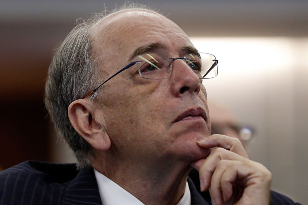 Presidente da Petrobras pede demissão 1 Presidente da Petrobras pede demissão