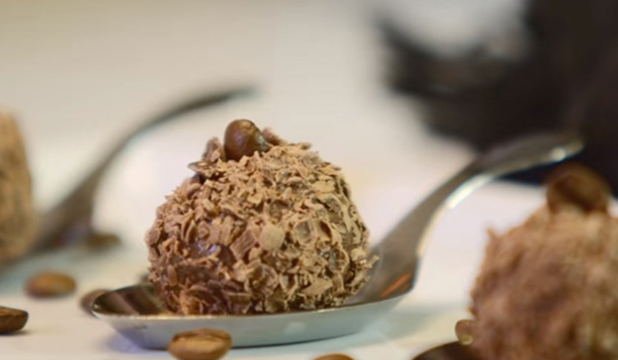 Sobremesas Lowçucar conquistam os paladares mais exigentes - Receita de hoje Brigadeiro 1 Sobremesas Lowçucar conquistam os paladares mais exigentes Receita de hoje Brigadeiro