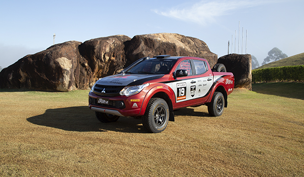 Salão do Automóvel de São Paulo tem a estreia de novo carro de rali da Mitsubishi Motors 1 Salão do Automóvel de São Paulo tem a estreia de novo carro de rali da Mitsubishi Motors2