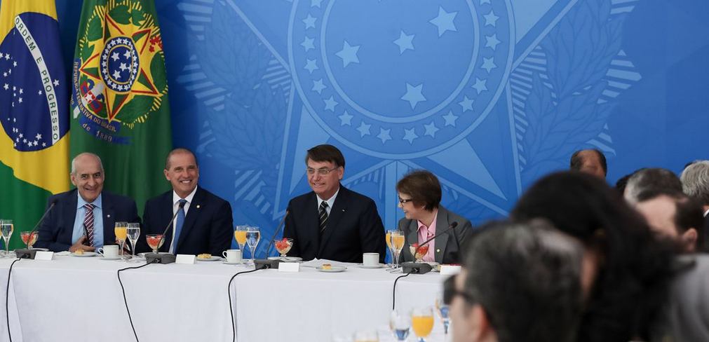 Bolsonaro pede apoio a ruralistas para projeto sobre áreas indígenas 1 Bolsonaro pede apoio a ruralistas para projeto sobre áreas indígenas