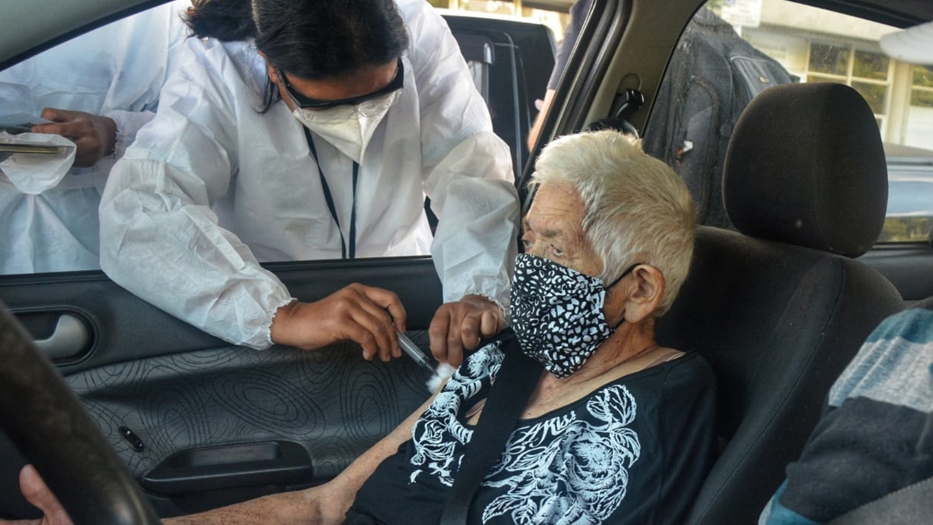 Santo André inicia vacinação em sistema drive-thru para idosos com 90 anos ou mais 3 Santo Andre inicia vacinacao em sistema drive thru para idosos com 90 anos ou mais3