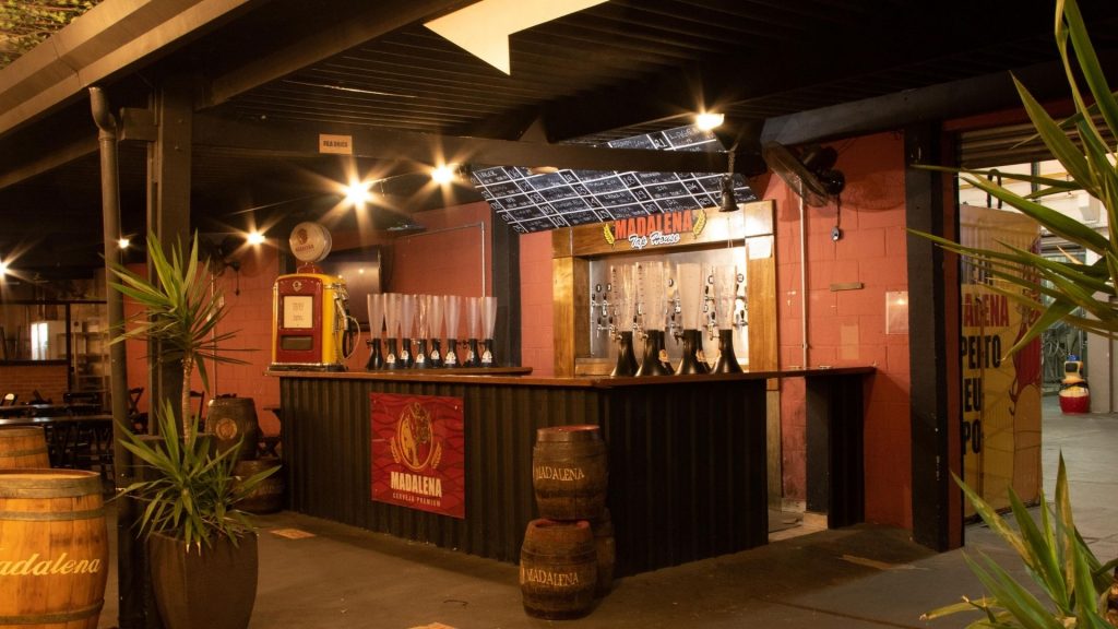 Cervejaria Madalena tem bar de fábrica aberto neste sábado 1 Cervejaria Madalena tem bar de fábrica aberto neste sábado