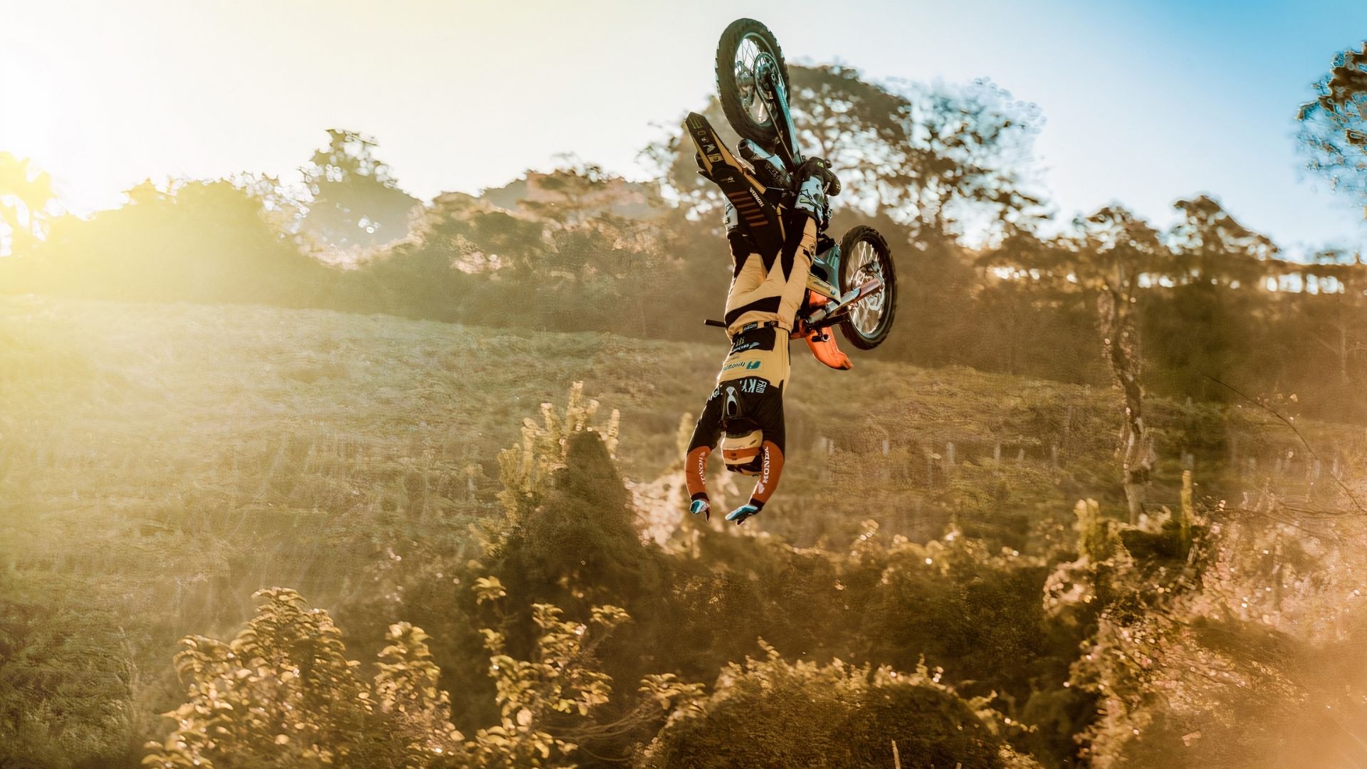 Ipiranga Lubrificantes renova contrato com Fred Kyrillos 2 Fred Kyrillos - Piloto de freestyle motocross