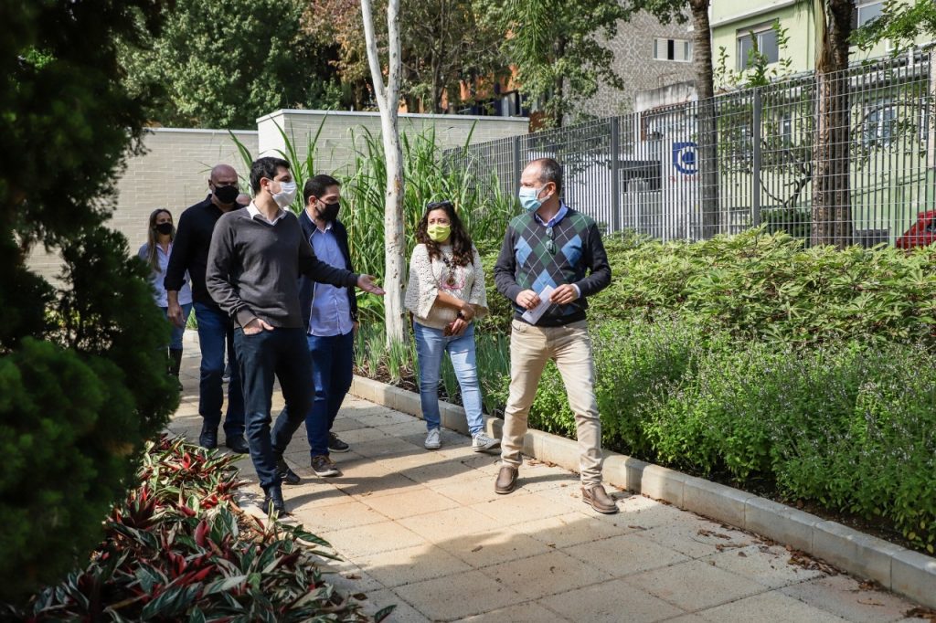 Tite Campanella visita escola-parque na Avenida Goiás, em etapa final de construção 3 IMG 20210517 WA0009