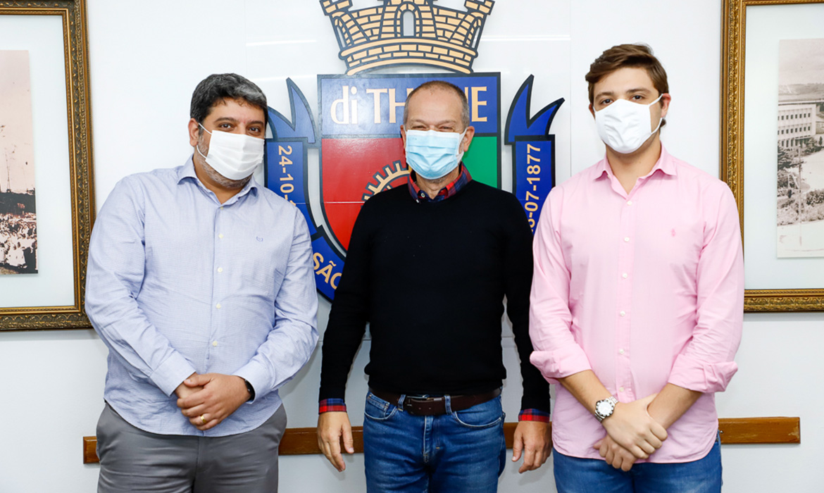 Prefeitura de São Caetano vacina alunos de Medicina e Odontologia da USCS contra a covid-19 1 Prefeitura de Sao Caetano vacina alunos de Medicina e Odontologia da USCS contra a covid 19