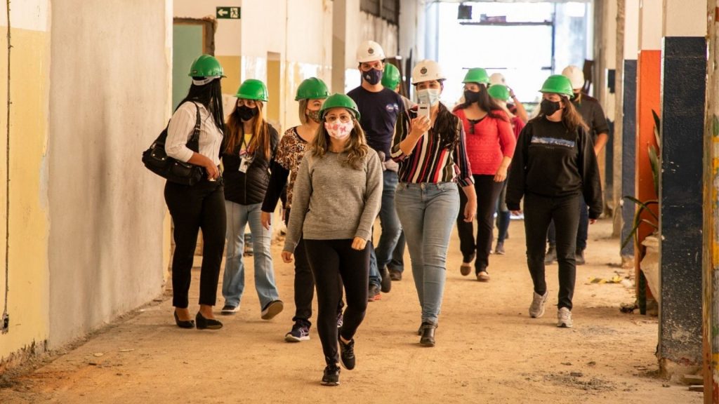Junto com pais de alunos, Tite Campanella visita obras do Complexo Escolar Eda Mantoanelli 2 Junto com pais de alunos, Tite Campanella visita obras do Complexo Escolar Eda Mantoanelli