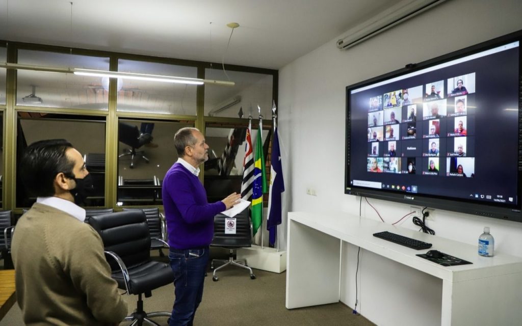 Tite Campanella faz videoconferência com mais de 50 pastores e debate ações para São Caetano avançar 1 Tite Campanella faz videoconferência com mais de 50 pastores e debate ações para São Caetano avançar