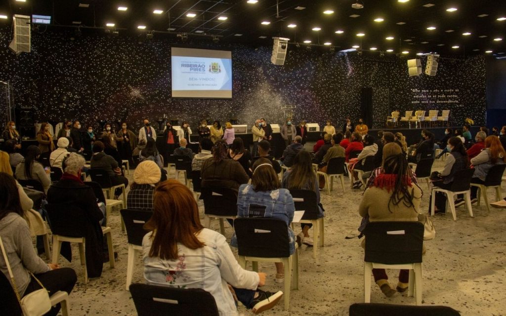 Educação de Ribeirão Pires dá as boas-vindas aos novos estagiários 3 Educação de Ribeirão Pires dá as boas-vindas aos novos estagiários