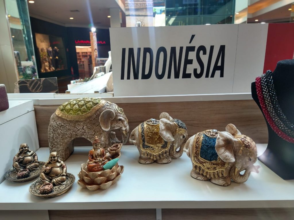 Feira Internacional de artesanato reúne cultura, artesanatos locais de vários países no ParkShopping São Caetano 2 Indonesia