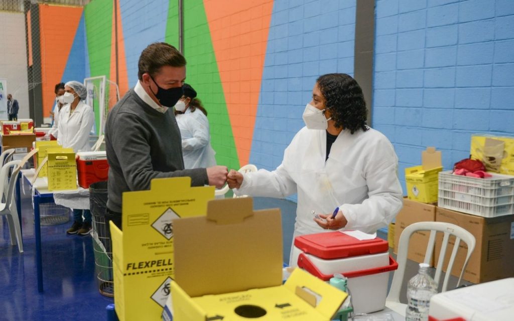 Em ritmo acelerado, São Bernardo supera a marca de 700 mil doses aplicadas contra a Covid-19 1 Em ritmo acelerado, São Bernardo supera a marca de 700 mil doses aplicadas contra a Covid-19