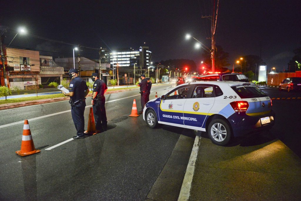 São Bernardo apresenta queda na criminalidade com redução de homicídios e roubos em geral em março 1 210227 lockdown blitz toquederecolher 30 fotoricardocassin6580690661523689814.