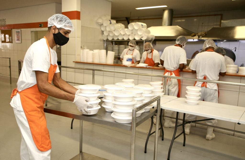 Fome é prioridade do Governo de São Paulo no enfrentamento à covid-19 1 90281292282838305880793828.