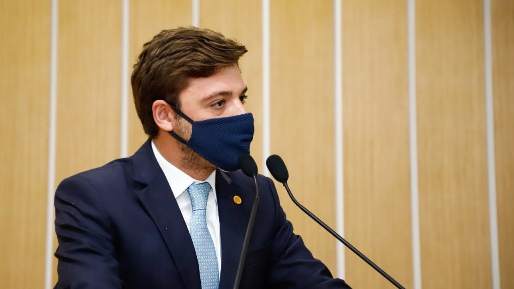 Thiago Auricchio comemora a inclusão de pessoas com síndrome de Down em grupos prioritários de vacinação 1 image editor output image 1837318700 16191411816262620191090140003577