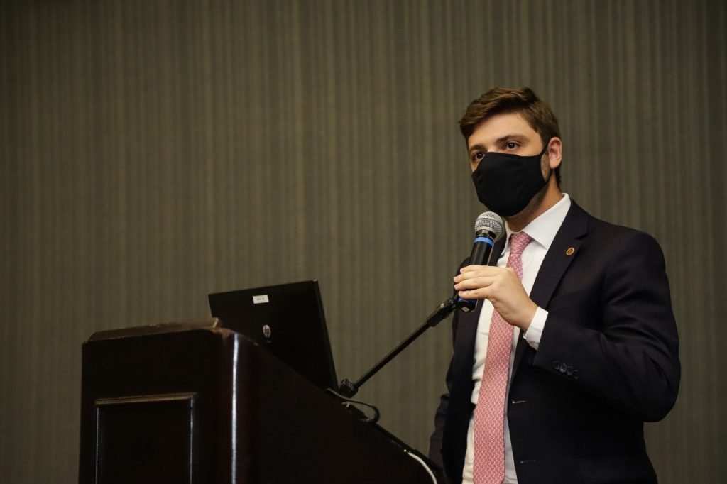 Thiago Auricchio pede inclusão de pessoas com deficiência e profissionais de educação em grupos prioritários 1 img 20210408 wa00065575092521491016590