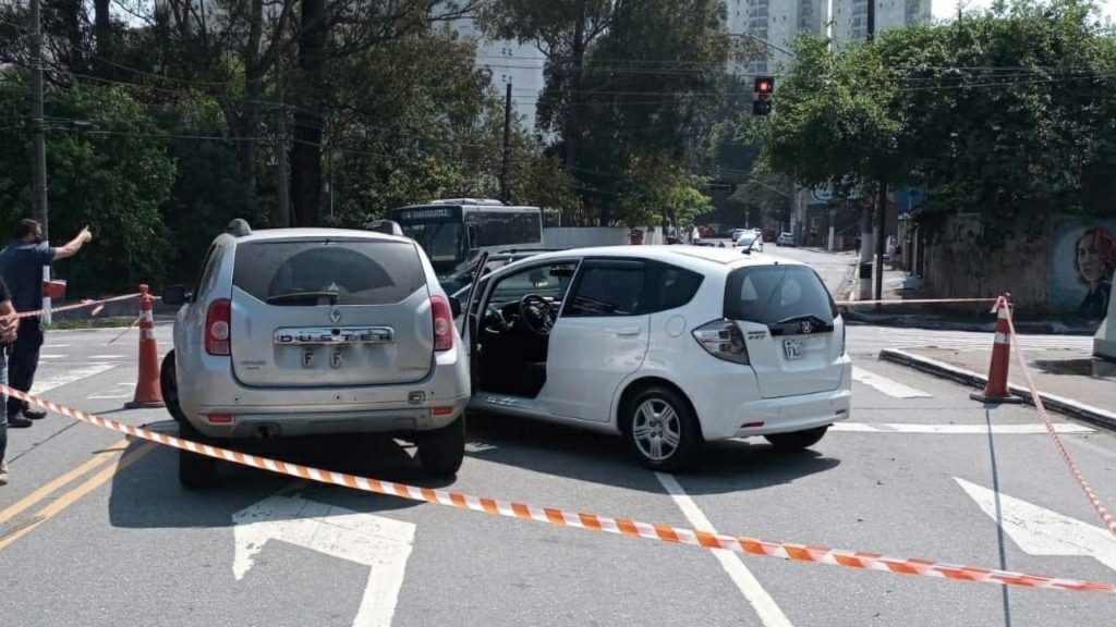GCM de São Caetano detém indivíduo por flagrantes de roubo de veículo e celular