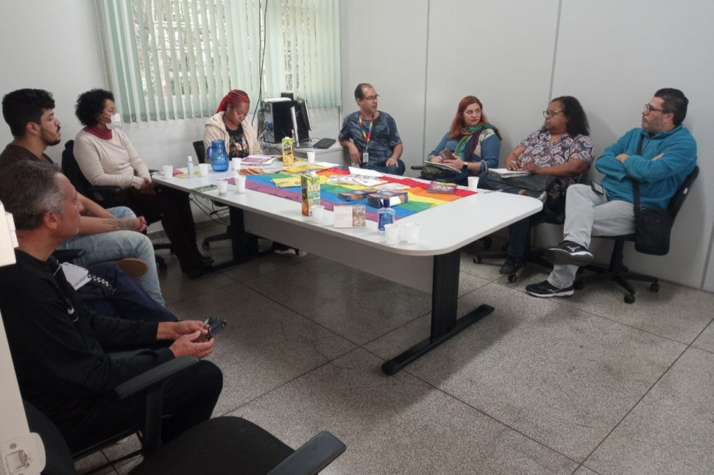 Diadema cria GT intersecretarial para aprimorar políticas da população LGBT 1 Diadema cria GT intersecretarial para aprimorar políticas da população LGBT