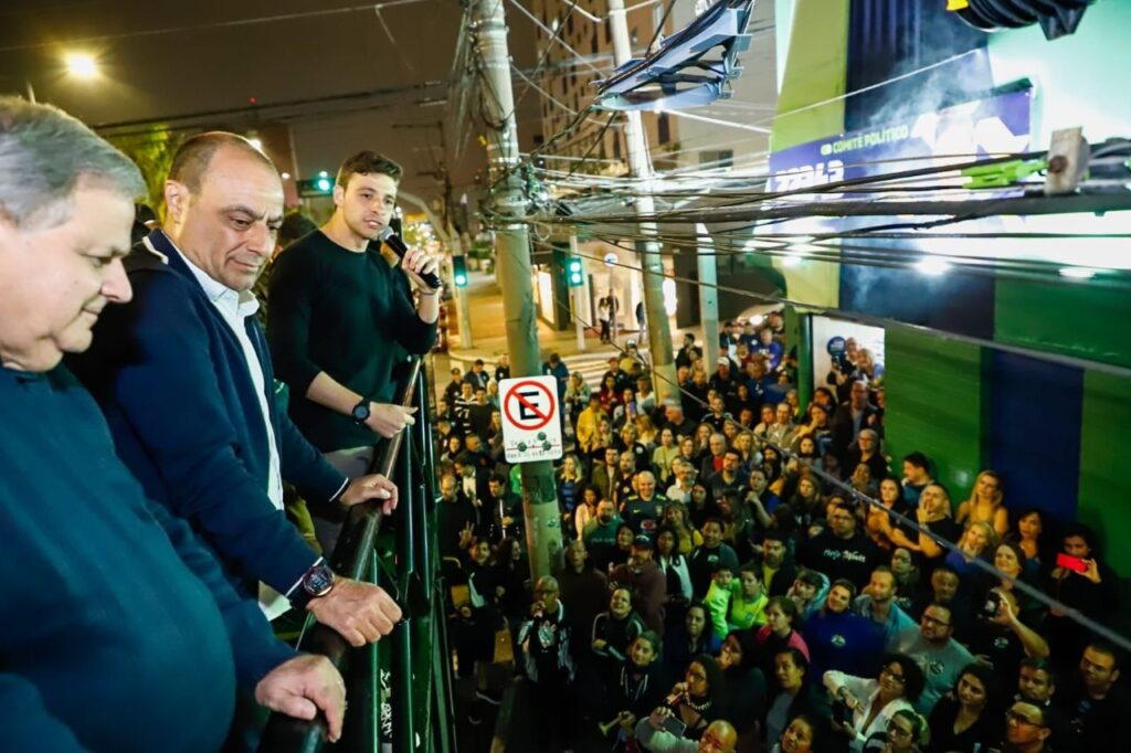 Eleição histórica: Thiago Auricchio é reeleito deputado estadual com 123.483 votos 1 Eleição histórica Thiago Auricchio é reeleito deputado estadual com 123.483 votos