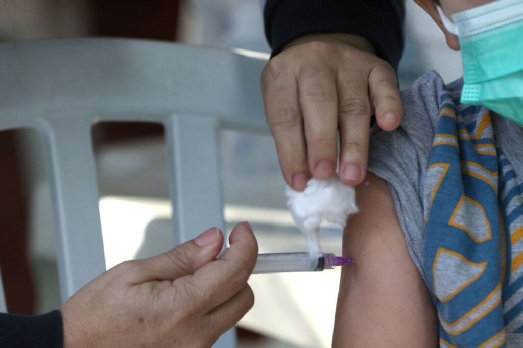 Rio suspende vacinação infantil contra covid-19 por falta de doses 1 Rio suspende vacinação infantil contra covid-19 por falta de doses