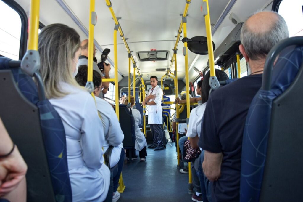 Santo André oferece treinamento prático de mobilidade nos ônibus para idosos 1 Santo André oferece treinamento prático de mobilidade nos ônibus para idosos