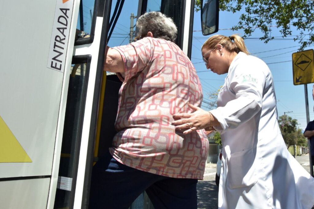 Santo André oferece treinamento prático de mobilidade nos ônibus para idosos 2 Santo André oferece treinamento prático de mobilidade nos ônibus para idosos