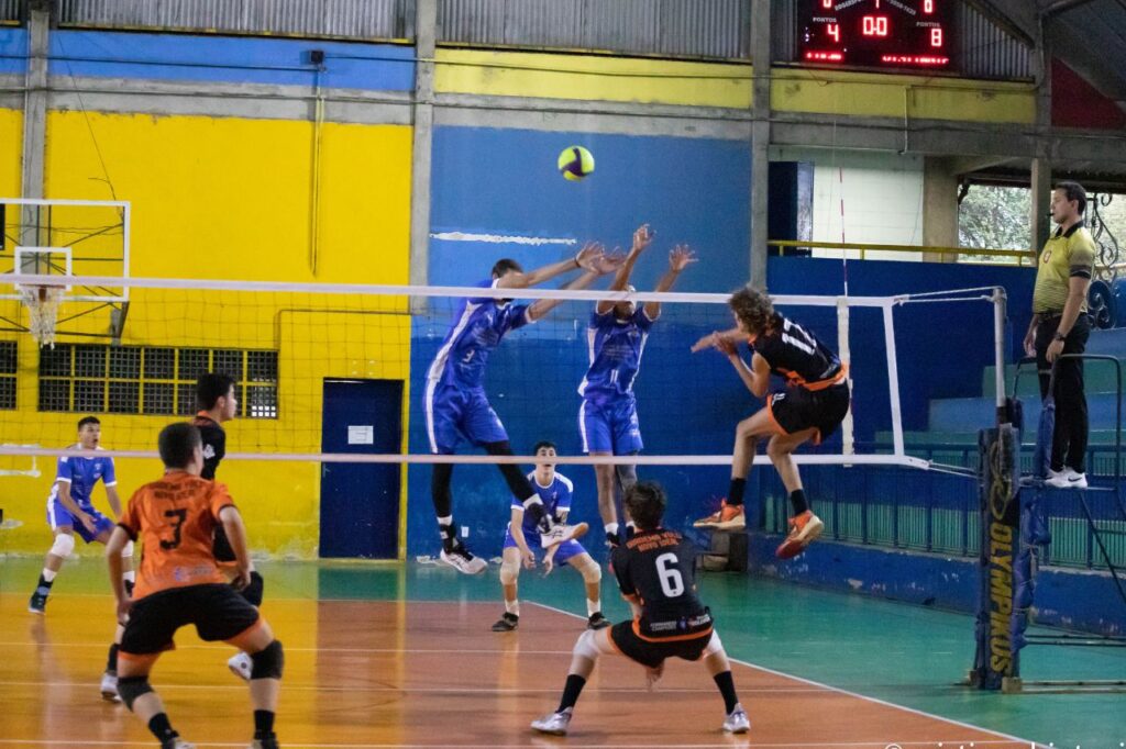 Diadema leva ouro no Paulista sub-19 de Vôlei masculino; sub-17 fatura o bronze 1 Diadema leva ouro no Paulista sub-19 de Vôlei masculino; sub-17 fatura o bronze