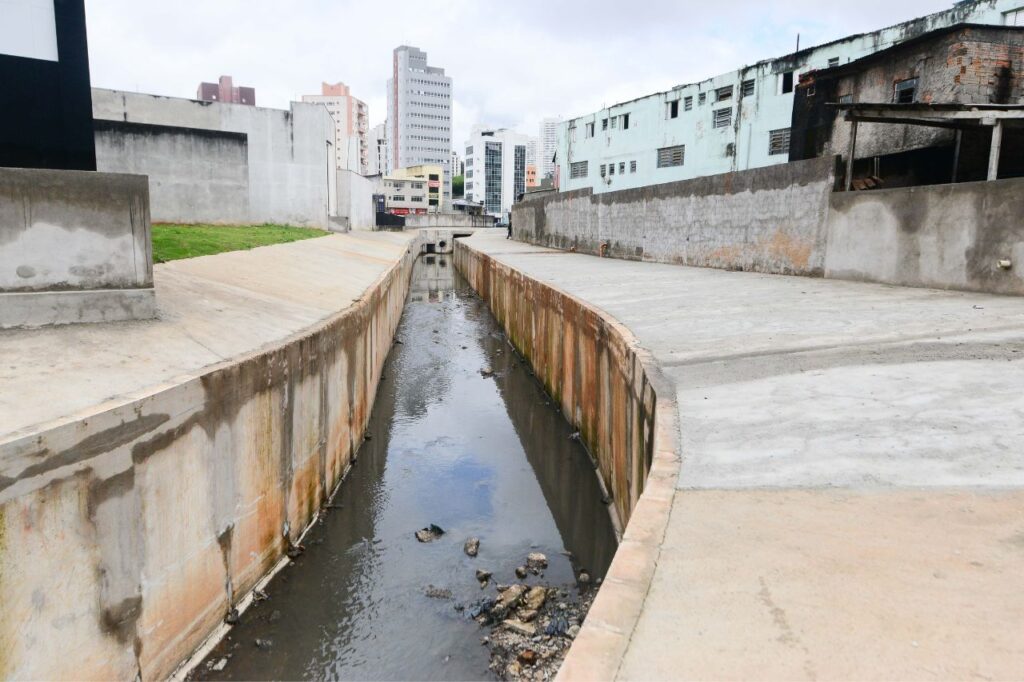 Prefeito Orlando Morando entrega canalização do Córrego dos Lima e recapeamento da Jurubatuba 2 Prefeito Orlando Morando entrega canalização do Córrego dos Lima e recapeamento da Jurubatuba