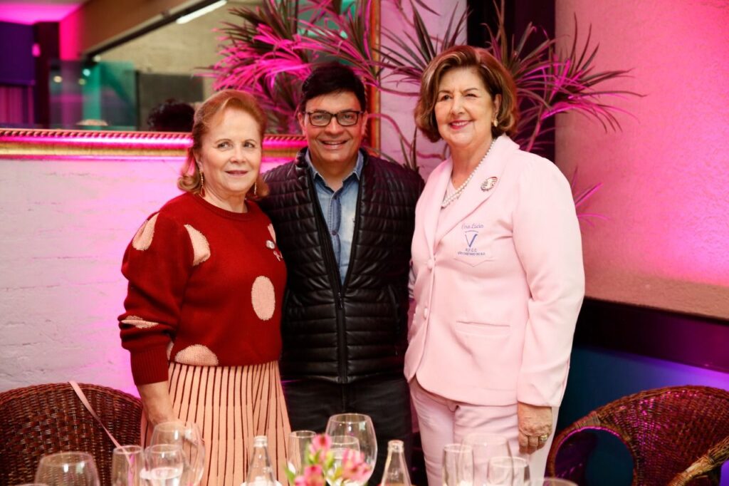 Restaurante Baby Beef Jardim encerra cardápio Outubro Rosa com coquetel solidário 1 Restaurante Baby Beef Jardim encerra cardápio Outubro Rosa com coquetel solidário