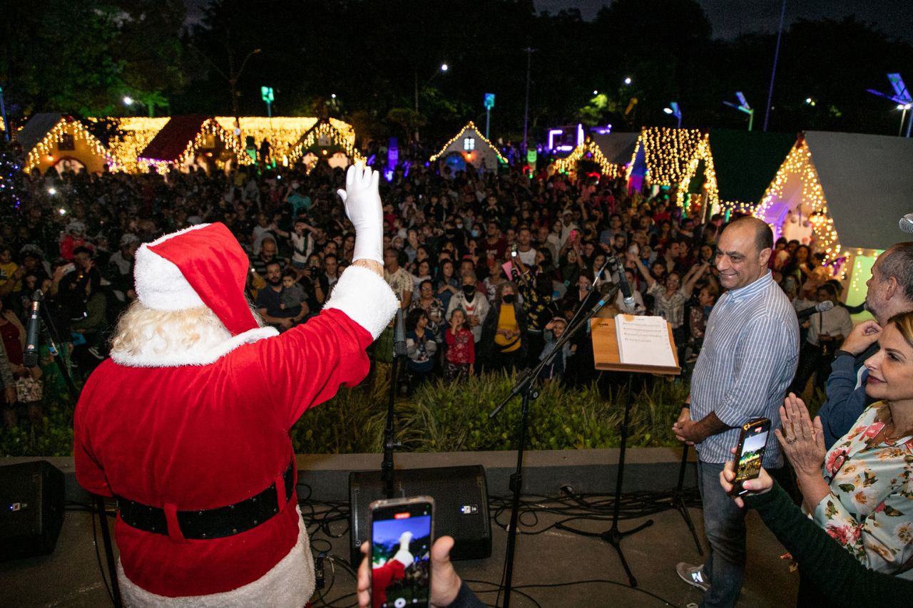 São Caetano ganha Grande Vila de Natal e chafariz interativo - ABC Agora São Caetano ganha Grande Vila de Natal e chafariz interativo - ABC Agora
