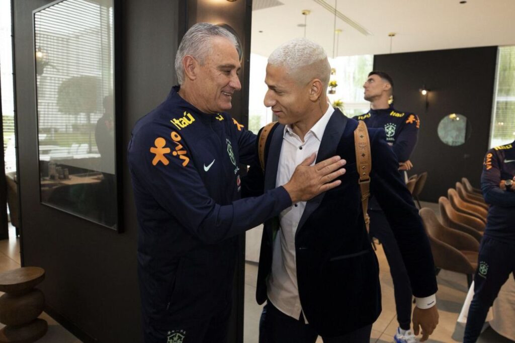 Seleção brasileira faz primeiro treino no CT da Juventus, na Itália 1 Todos os 26 jogadores convocados se apresentaram nesta segunda-feira