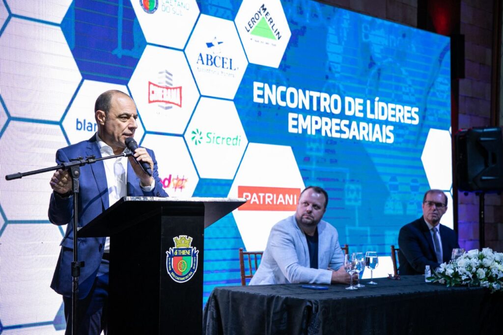 São Caetano premia destaques do setor produtivo no Encontro de Líderes Empresariais 1 São Caetano premia destaques do setor produtivo no Encontro de Líderes Empresariais