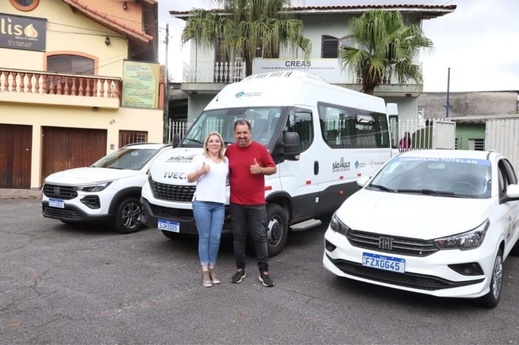 Prefeitura de Mauá recebe três carros para serviços assistenciais 1 Prefeitura de Mauá recebe três carros para serviços assistenciais
