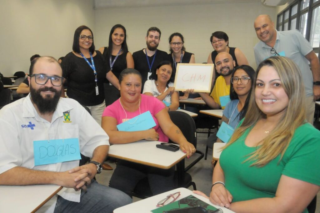 Recepcionistas de unidades de saúde de Santo André passam por capacitação