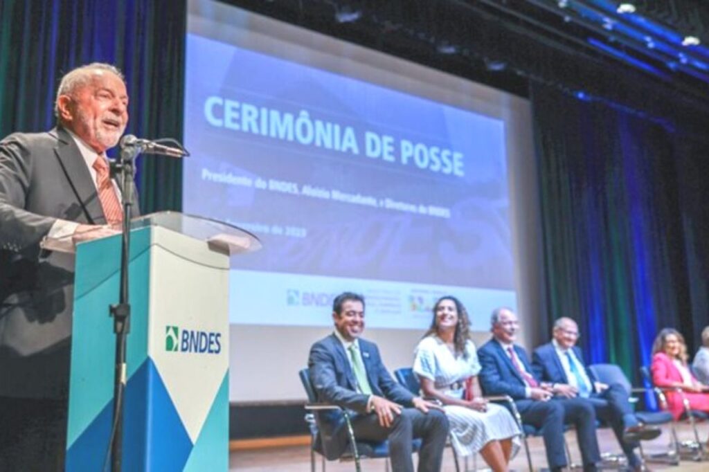 Lula: BNDES voltará a ser motivo de orgulho do povo brasileiro 1 Lula: BNDES voltará a ser motivo de orgulho do povo brasileiro