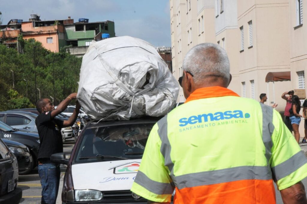 Moeda Verde estreia no Condomínio Novo Pinheirinho, no Jardim do Estádio