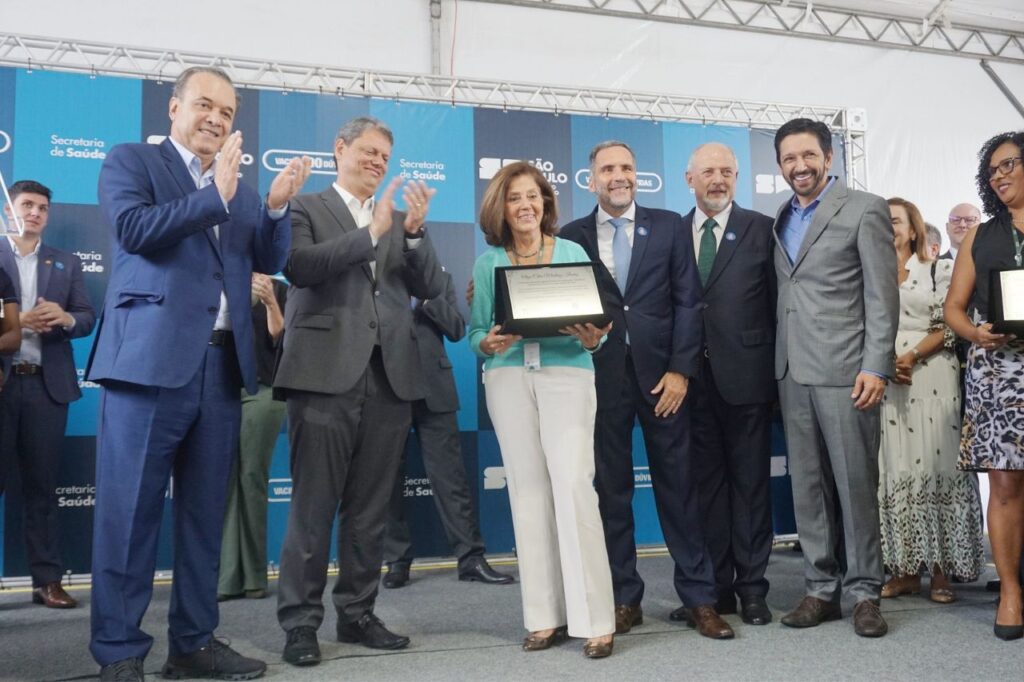 Governo de SP inicia campanha e anuncia aporte para fomentar vacinação no estado 1 Governo de SP inicia campanha e anuncia aporte para fomentar vacinação no estado