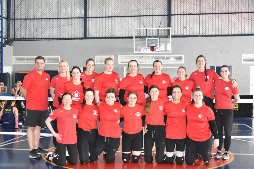 Brasil vence o Canadá em amistoso de vôlei paralímpico no Colégio Singular 1 Brasil vence o Canadá em amistoso de vôlei paralímpico no Colégio Singular