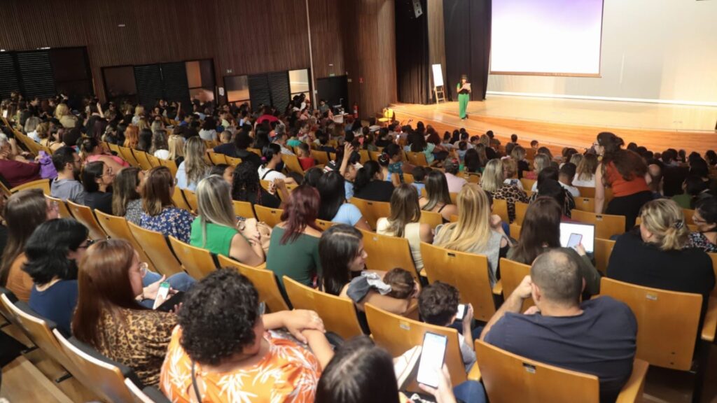 Educação de Santo André utiliza arte para auxiliar ensino de alunos com deficiência