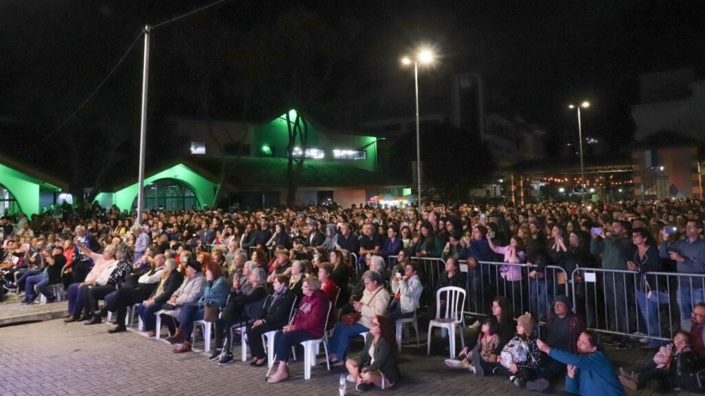 João Carlos Martins reúne 3.000 pessoas em Ribeirão Pires 1 João Carlos Martins reúne 3.000 pessoas em Ribeirão Pires