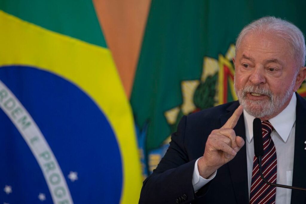 100 dias do governo Lula: investimentos em diversas áreas e retomada de programas sociais 1 Lula Vamos fazer a diferença superando dificuldades apresentadas