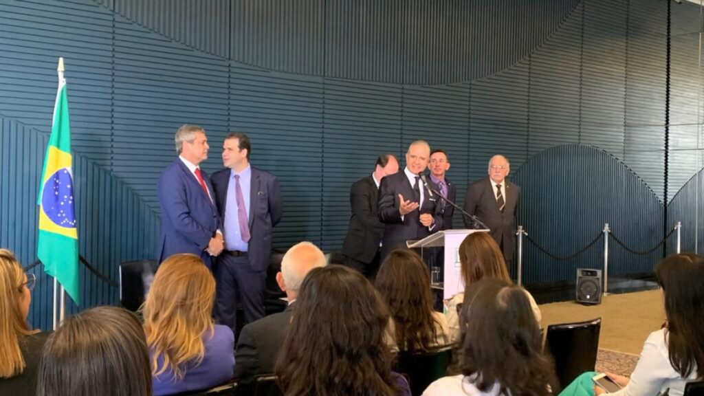 Setor nuclear lança frente parlamentar em Brasília em meio a apelos globais por apoio à energia nuclear 1 Setor nuclear lança frente parlamentar em Brasília em meio a apelos globais por apoio à energia nuclear