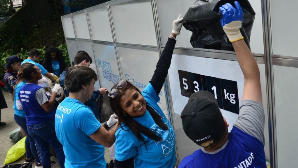 Braskem reforça compromisso com eliminação de resíduos plásticos no Dia Internacional da Reciclagem 1 Braskem reforça compromisso com eliminação de resíduos plásticos no Dia Internacional da Reciclagem