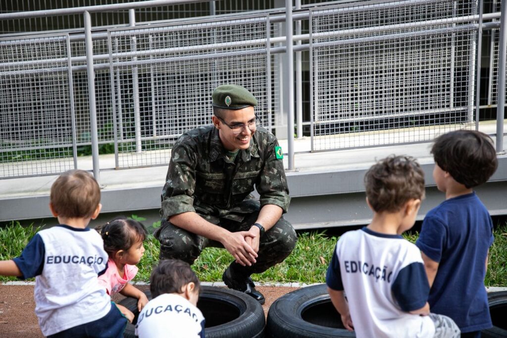 Escola municipal de São Caetano realiza ação lúdica em parceria com Tiro de Guerra 1 Escola municipal de São Caetano realiza ação lúdica em parceria com Tiro de Guerra