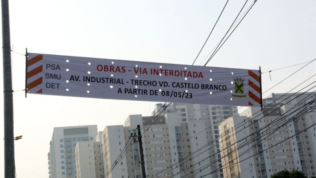 Santo André interdita trecho da Avenida Industrial para obras no Viaduto Castelo Branco 1 Santo André interdita trecho da Avenida Industrial para obras no Viaduto Castelo Branco