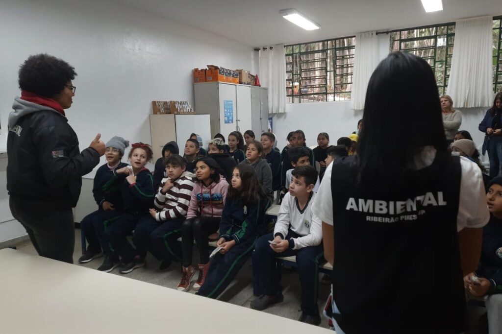 Prefeitura de Ribeirão Pires promove atividade de educação ambiental em parceria com a SABESP
