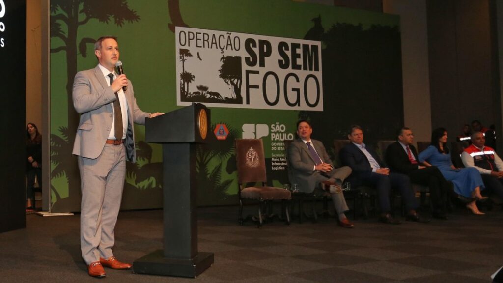 Vice-prefeito de Santo André participa da Operação São Paulo Sem Fogo ao lado do Governador Tarcísio de Freitas 4 Vice-prefeito de Santo André participa da Operação São Paulo Sem Fogo ao lado do Governador Tarcísio de Freitas