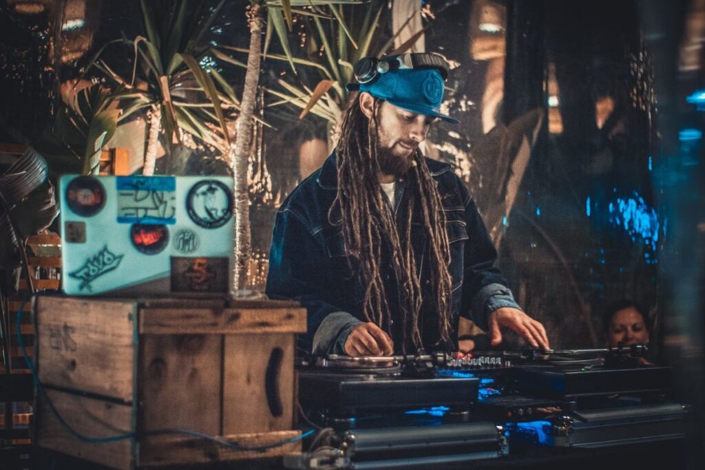 Casa do Hip Hop de Diadema recebe aula aberta de DJ com atuação internacional 1 Casa do Hip Hop de Diadema recebe aula aberta de DJ com atuação internacional