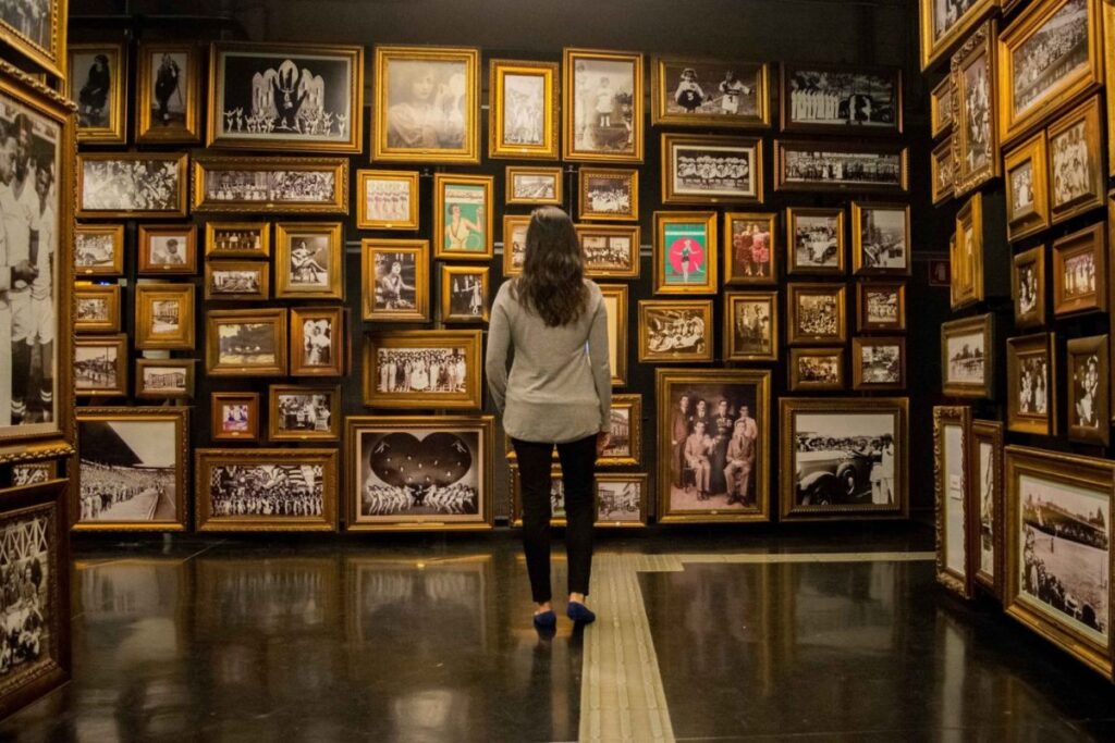 Doação de chuteira usada vale entrada gratuita no Museu do Futebol em SP