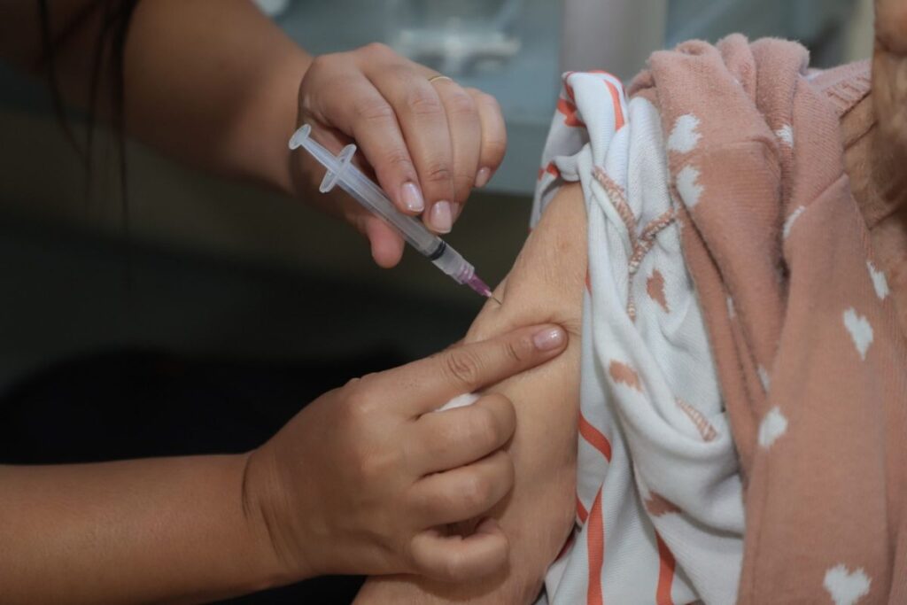 Mesmo com fim da campanha, Santo André segue vacinando contra a gripe